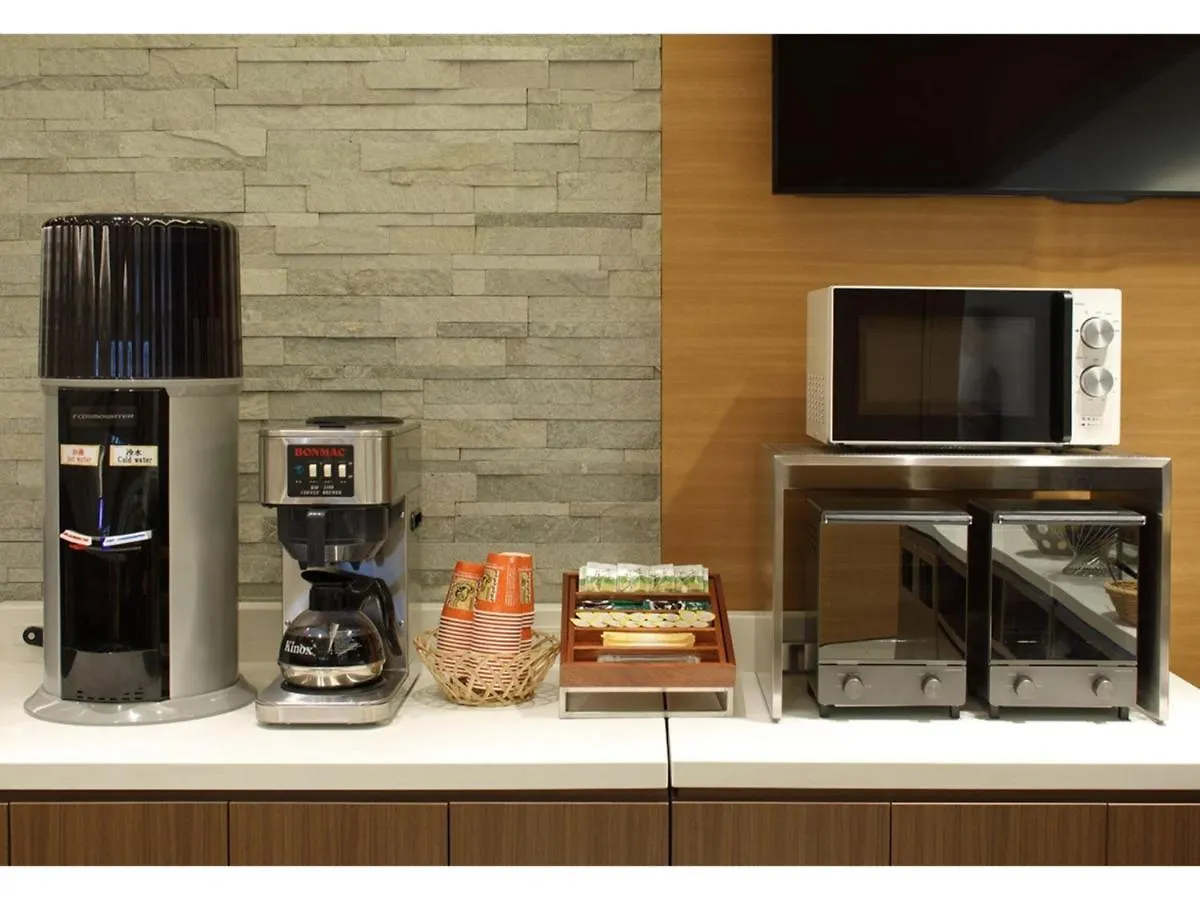 Red Roof Inn & Suites Osaka Namba Nipponbashi - Vacation Stay 81968V